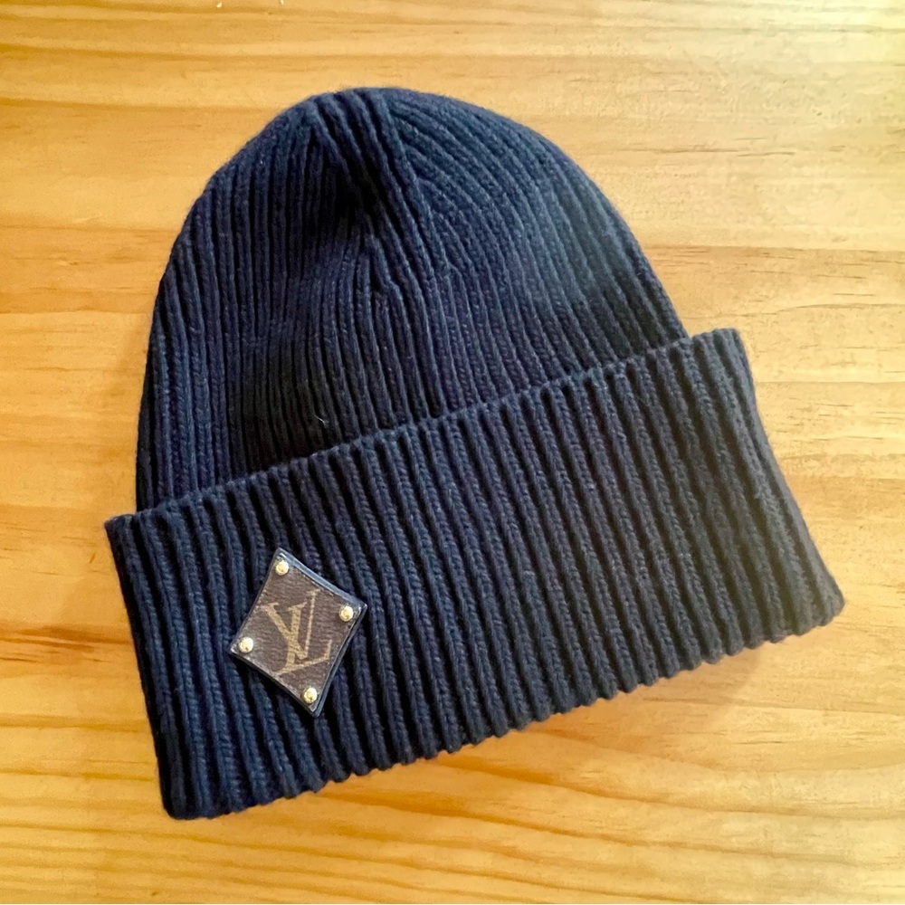 Louis Vuitton Black Ribbed Wool Beanie with Monogram Patch